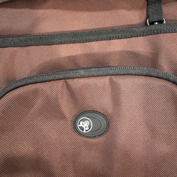 PacSafe Travel Security Metrosafe 200 Anti Theft Gear Crossbody Bag Brown PB008 - Picture 4 of 16